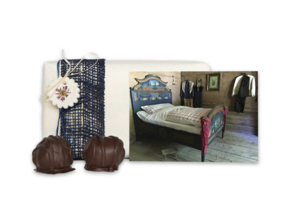 Original Manfla mit Grusskarte “Doppelbett” als Geschenk verpackt